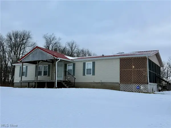 113 State Route 164, Salineville, OH 43945
