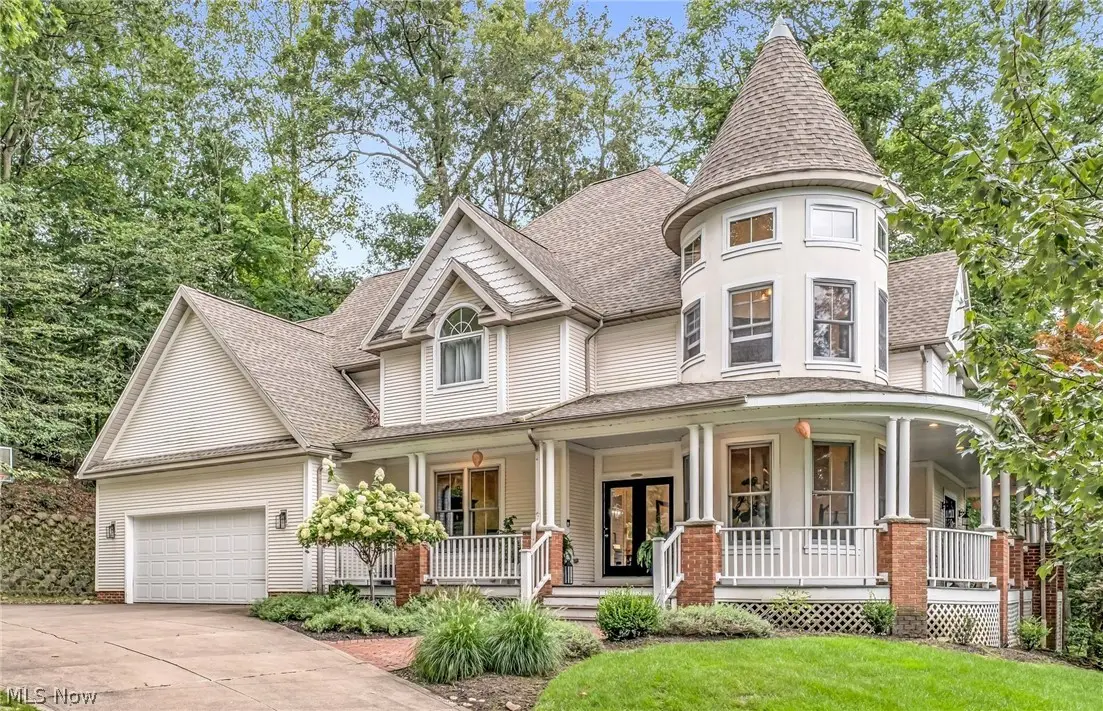 8851 Spring Valley Drive, Broadview Heights, OH 44147 - #1