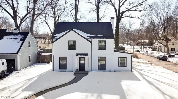 1040 Thorndale Drive, Akron, OH 44320