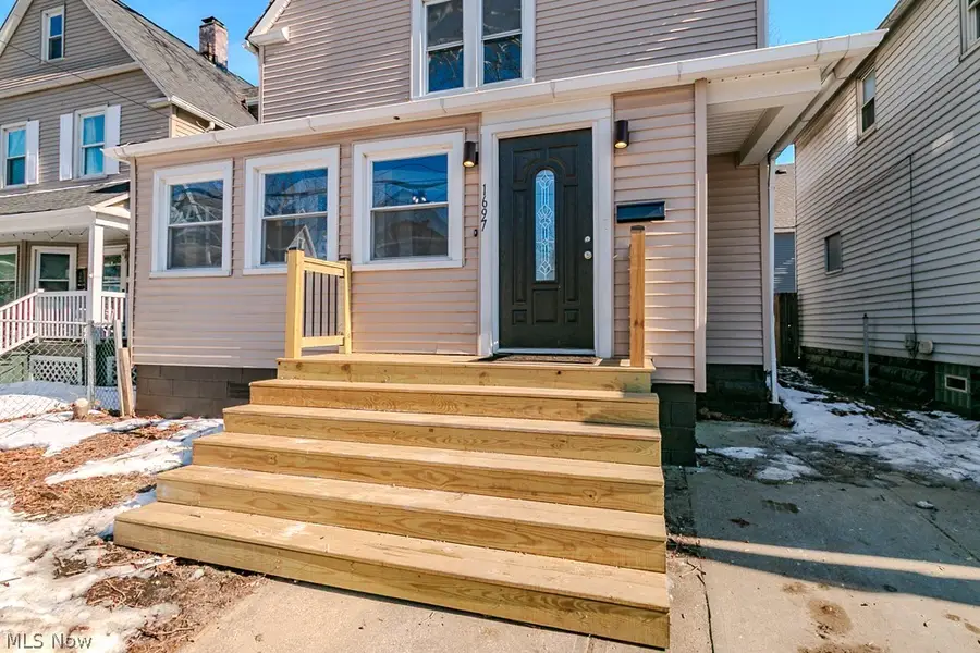 1697 W 69th Street, Cleveland, OH 44102 - #3