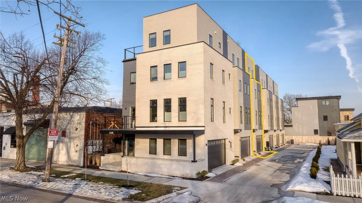 2149 Columbus Road, Cleveland, OH 44113 - #1