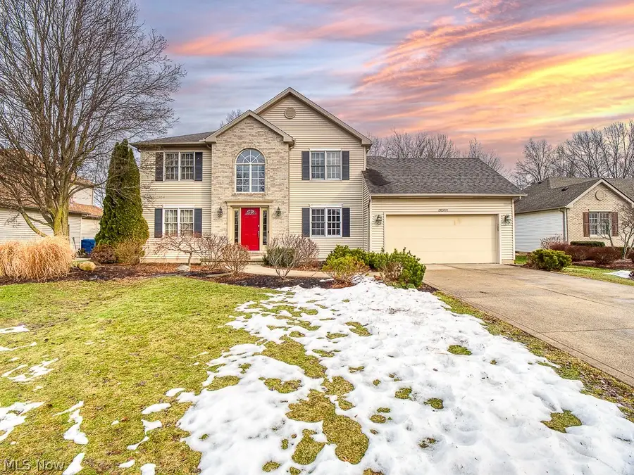 28580 Glen Hollow Lane, Olmsted, OH 44138 - #2