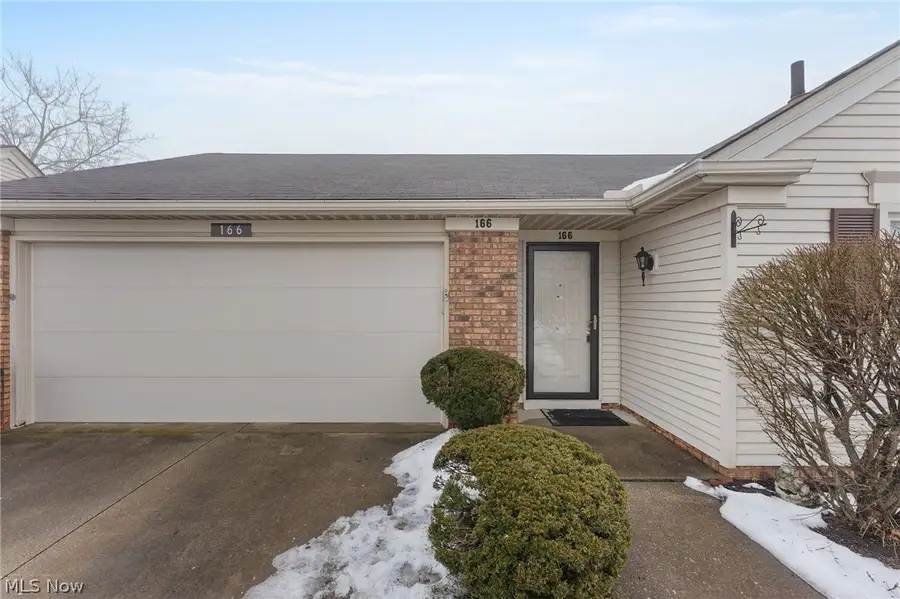 166 Sturbridge Drive, Medina, OH 44256 - #3