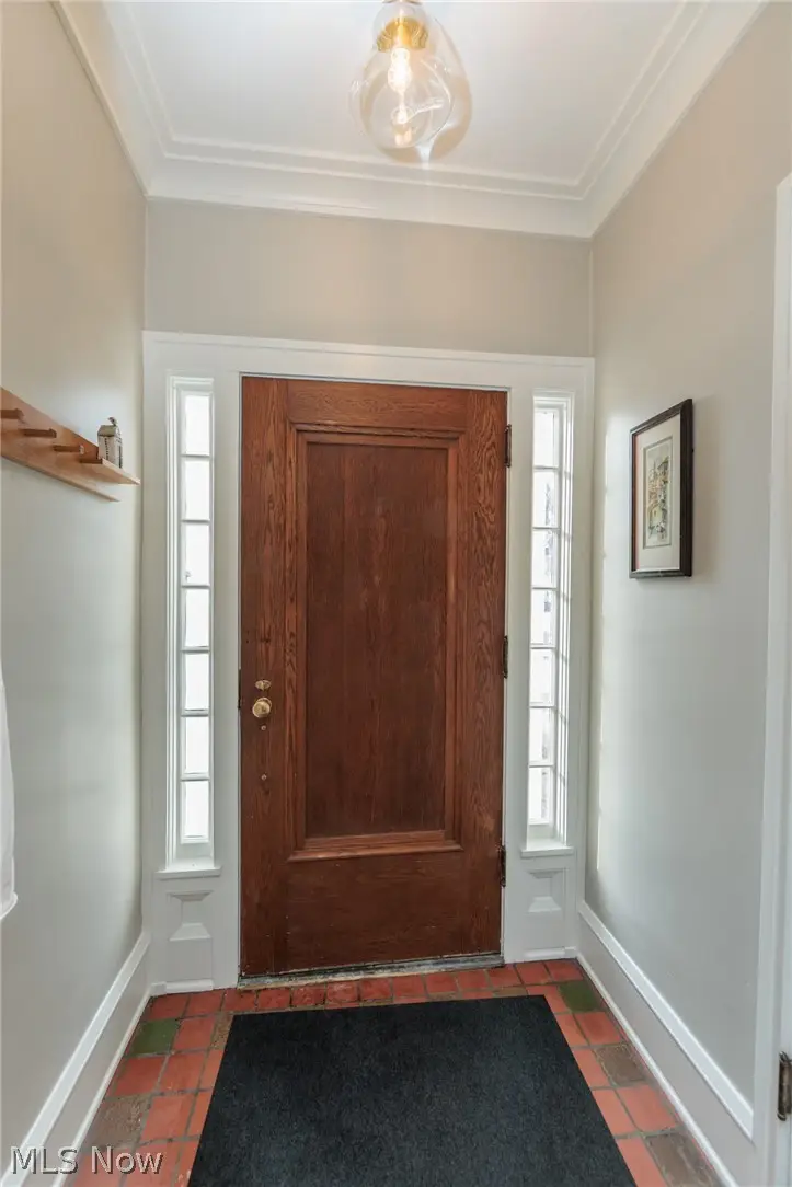 3079 Scarborough Road, Cleveland, OH 44118 - #2