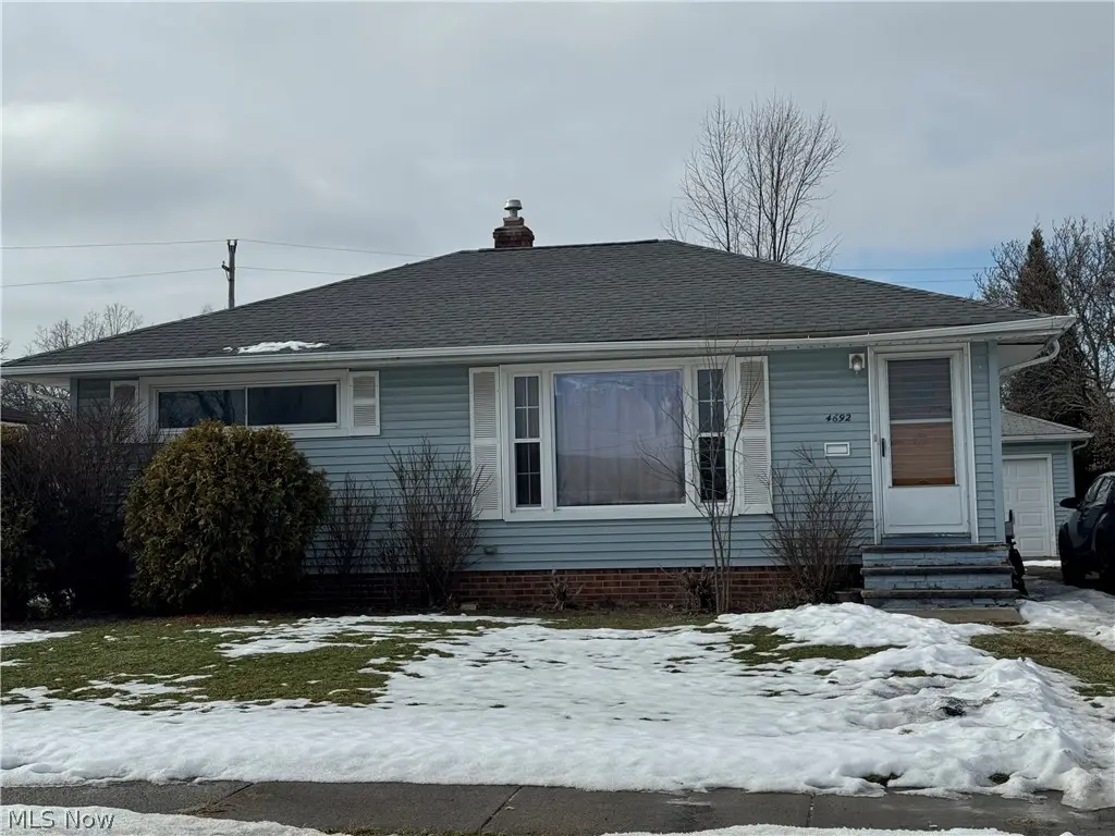 4692 Winter Lane, Brooklyn, OH 44144 - #1