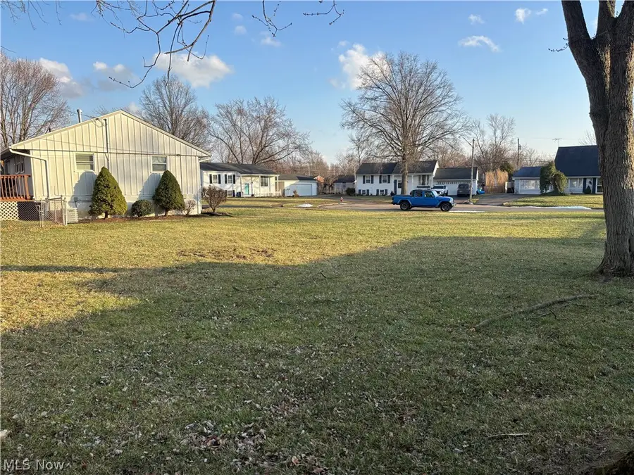 714 Hammer Court, Elyria, OH 44035 - #3