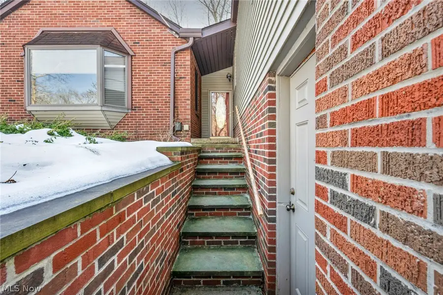 11259 Robson Road, Grafton, OH 44044 - #3