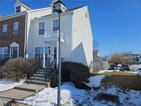 988 Hartford Village Boulevard, Columbus, OH 43228