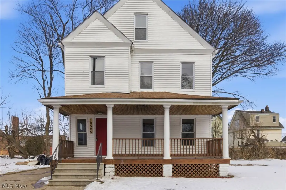 10525 Elk Avenue, Cleveland, OH 44108 - #1