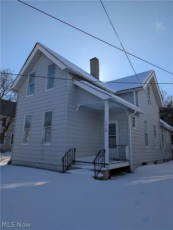 7516 Cornelia Ave, Cleveland, OH 44103
