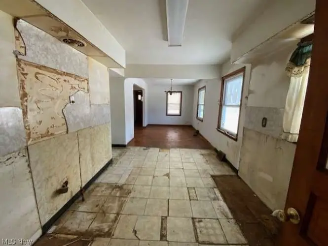 10405 Chillicothe Road, Kirtland, OH 44094 - #3