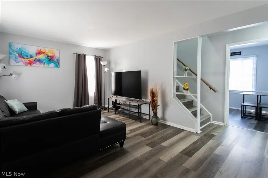 12307 Shady Oak Boulevard, Cleveland, OH 44125 - #3