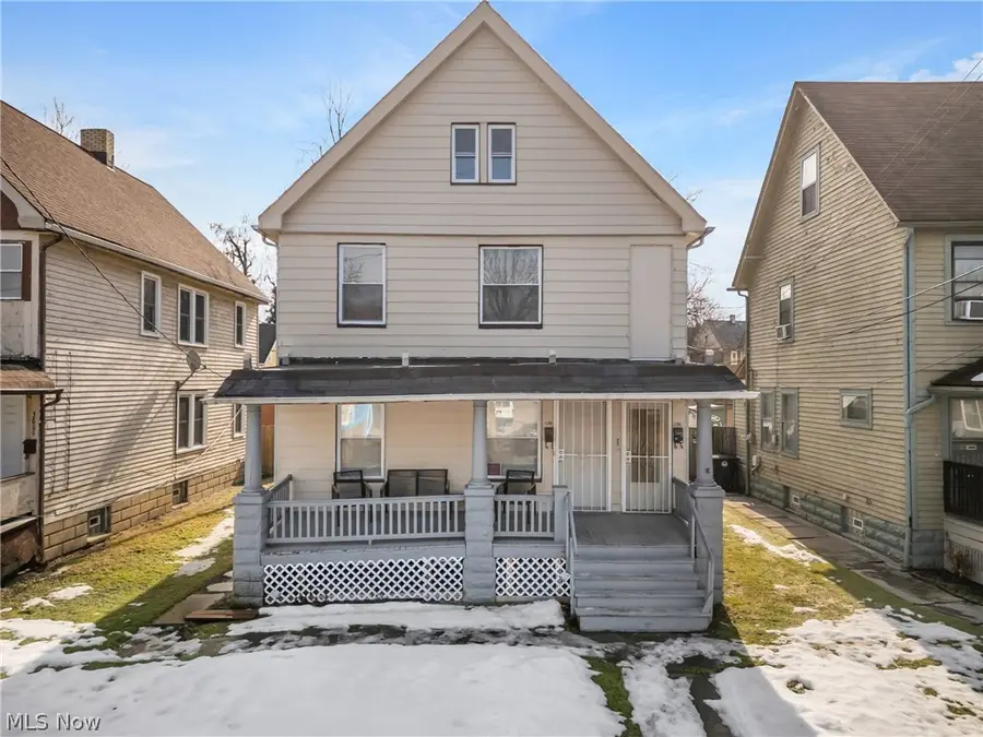 3011 Bradwell Avenue, Cleveland, OH 44109 - #2