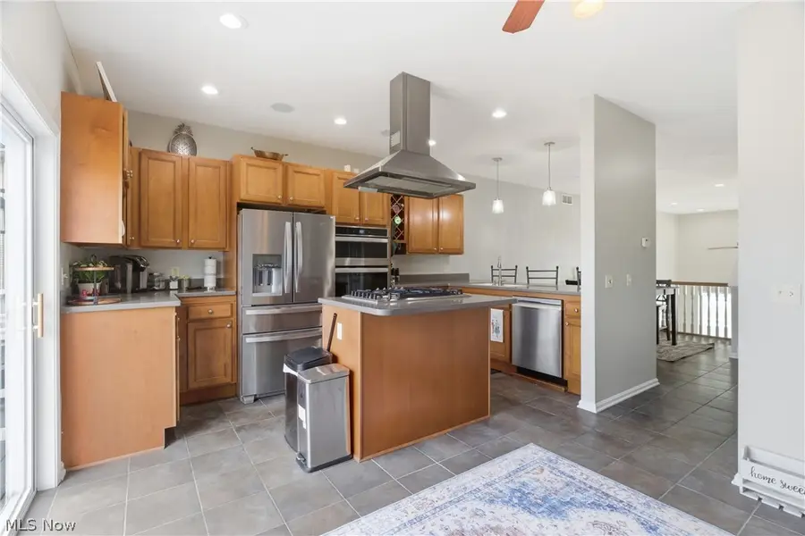 323 Arizona Avenue, Lorain, OH 44052 - #3