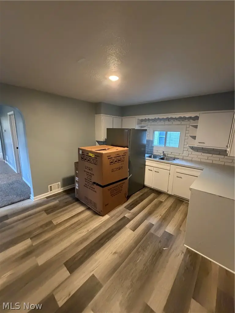 650 Kling Street, Akron, OH 44311 - #2