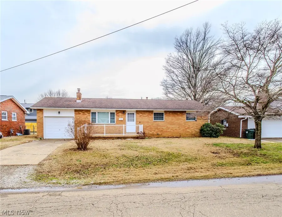 1587 Lois Street, Belpre, OH 45714 - #2