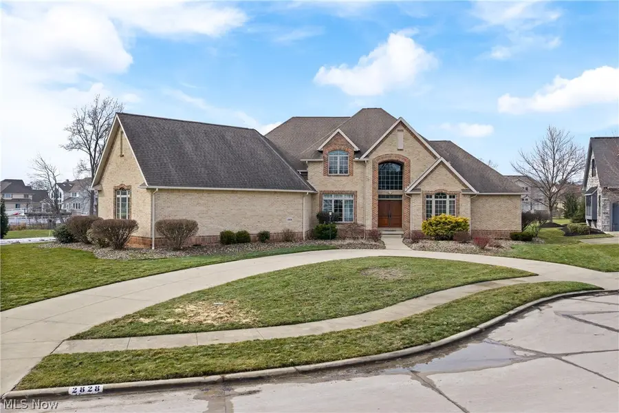 2828 Steelwood Circle, Akron, OH 44312 - #3