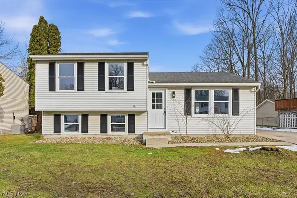 1065 Shadowlawn Drive, Ravenna, OH 44266