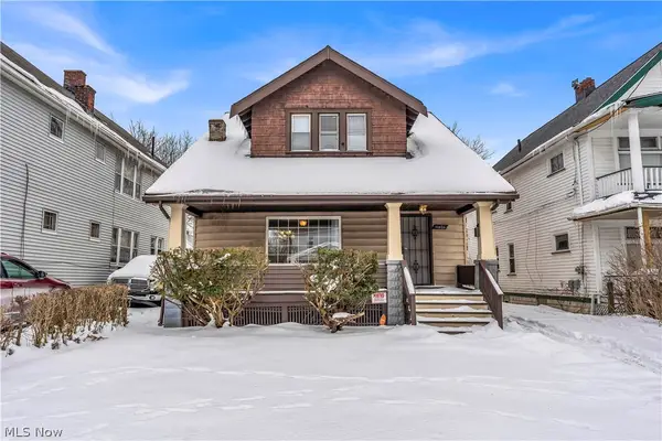 11806 Farringdon Avenue, Cleveland, OH 44105