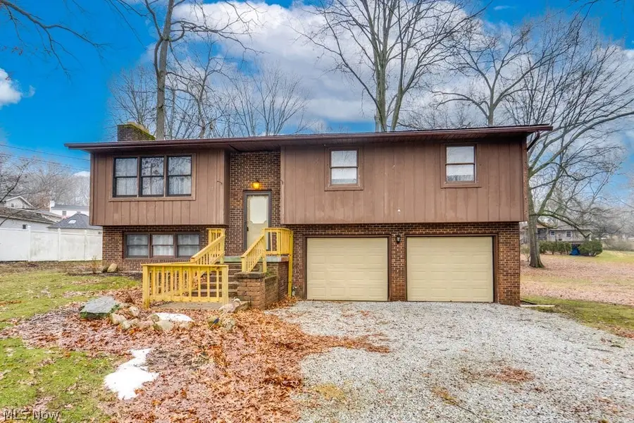 1510 Woodland Drive, Uniontown, OH 44685 - #2