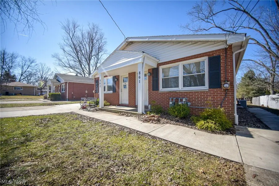 861-863 S Court Street, Medina, OH 44256 - #3