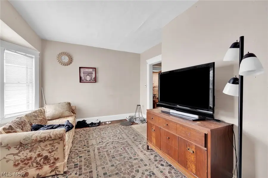 3885 W 20th Street, Cleveland, OH 44109 - #3