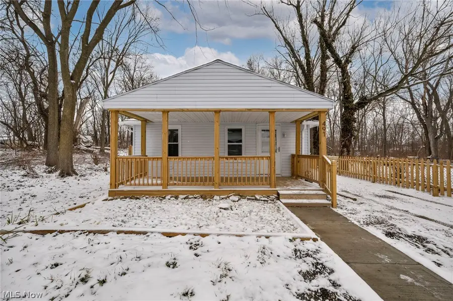 491 E 39th Street, Lorain, OH 44055 - #2