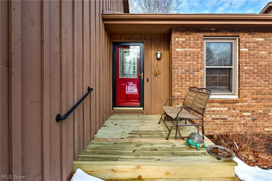 202 Tournament Trail, Cortland, OH 44410 - #3