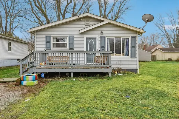 2688 Meadow Drive, Akron, OH 44312