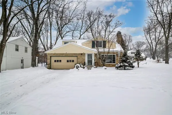 1531 Burlington Road, Cleveland, OH 44118