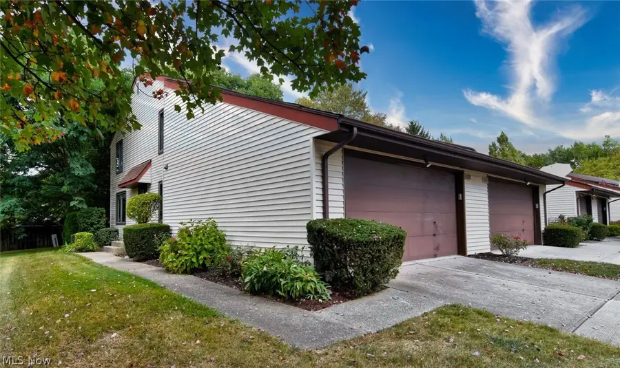 32623 Jefferson Drive, Solon, OH 44139 - #2