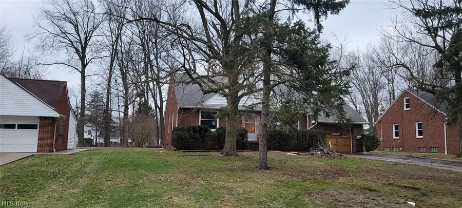 1807 Skyline Drive, Cleveland, OH 44143 - #2