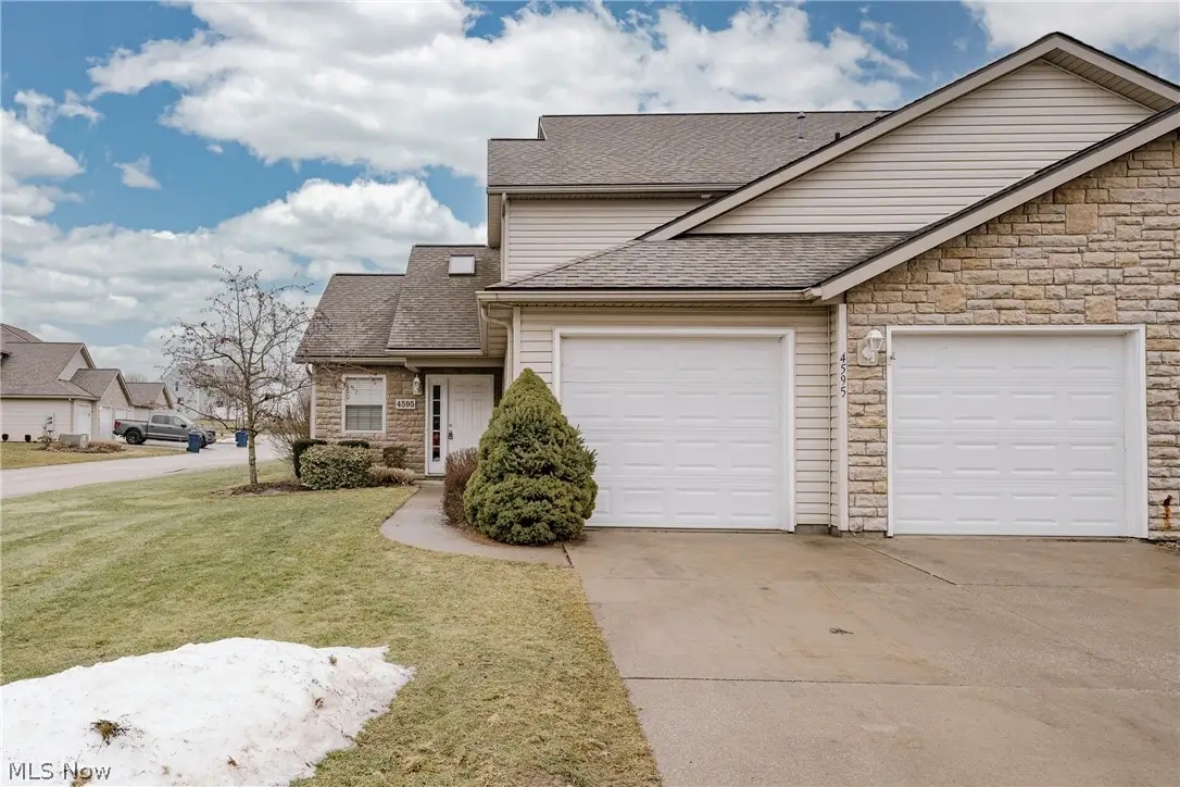 4595 Creekside Drive, Brimfield, OH 44240 - #1