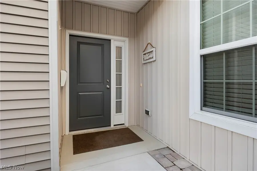 238 Silver Spring Circle, Elyria, OH 44035 - #3