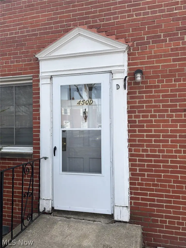 450 Kenwood Drive #D-12, Euclid, OH 44123 - #2