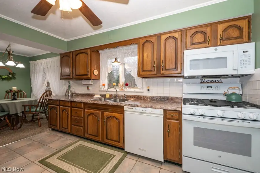 1534 Fernwood Boulevard, Alliance, OH 44601 - #2