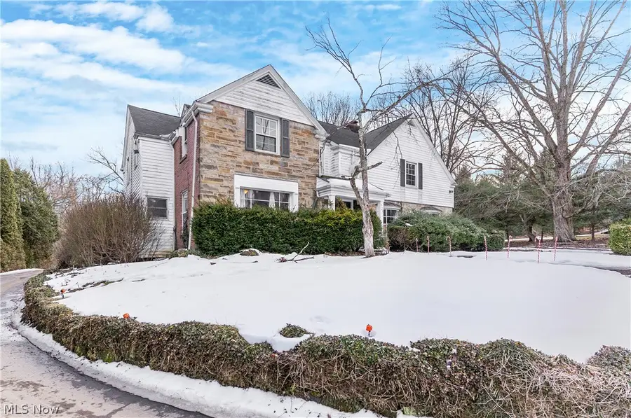 925 Colonial Drive, Youngstown, OH 44505 - #2