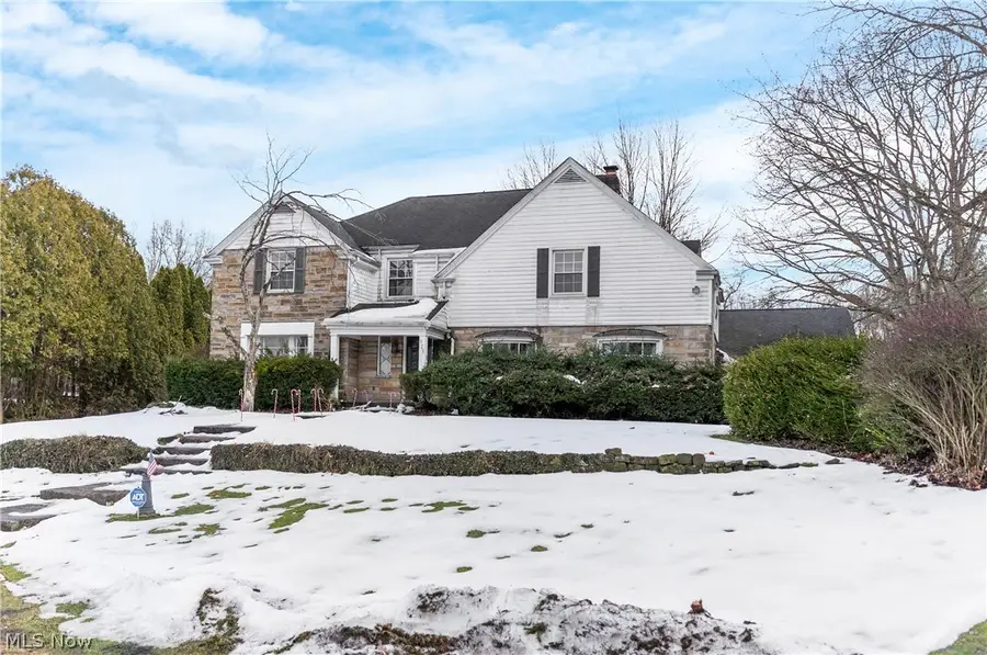 925 Colonial Drive, Youngstown, OH 44505 - #3