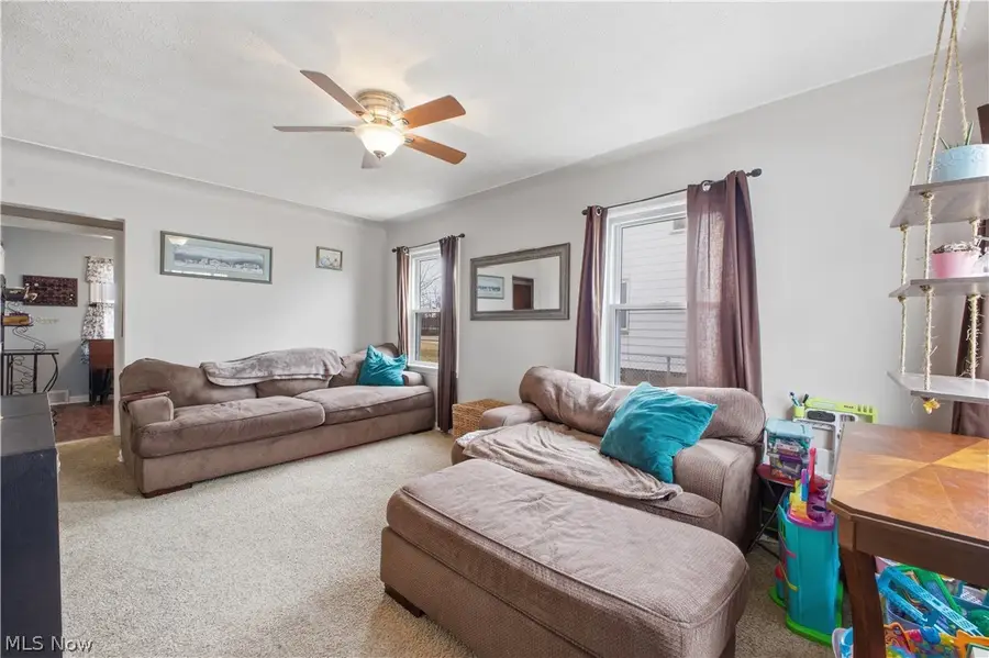 7459 Westview Drive, Youngstown, OH 44512 - #3