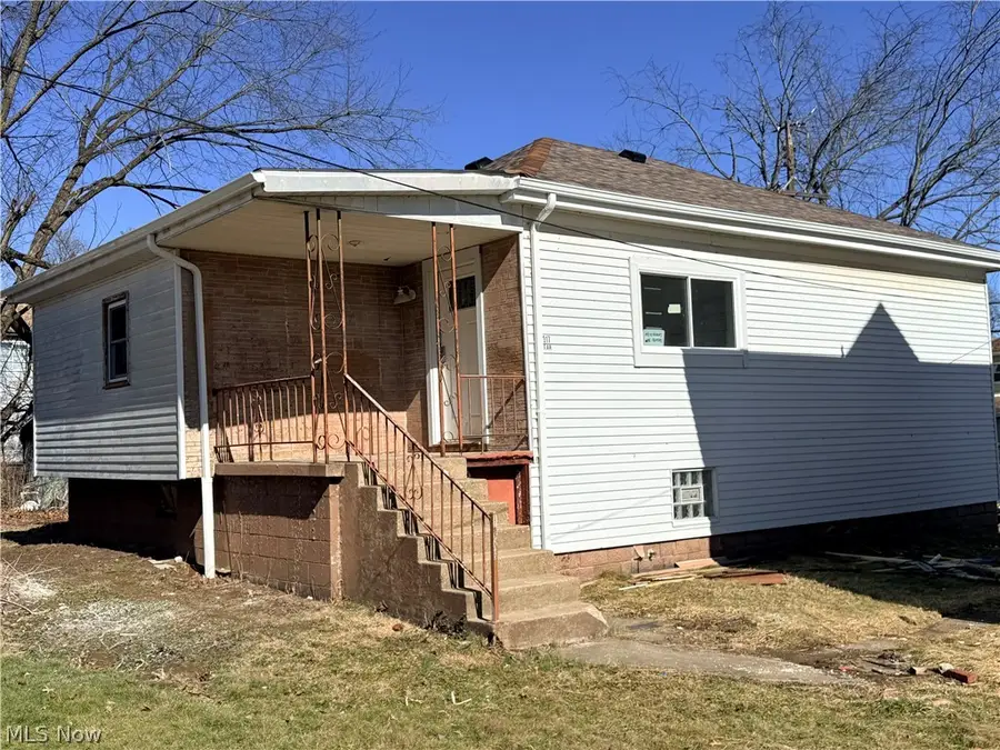 1317 Plum Street, Steubenville, OH 43952 - #2