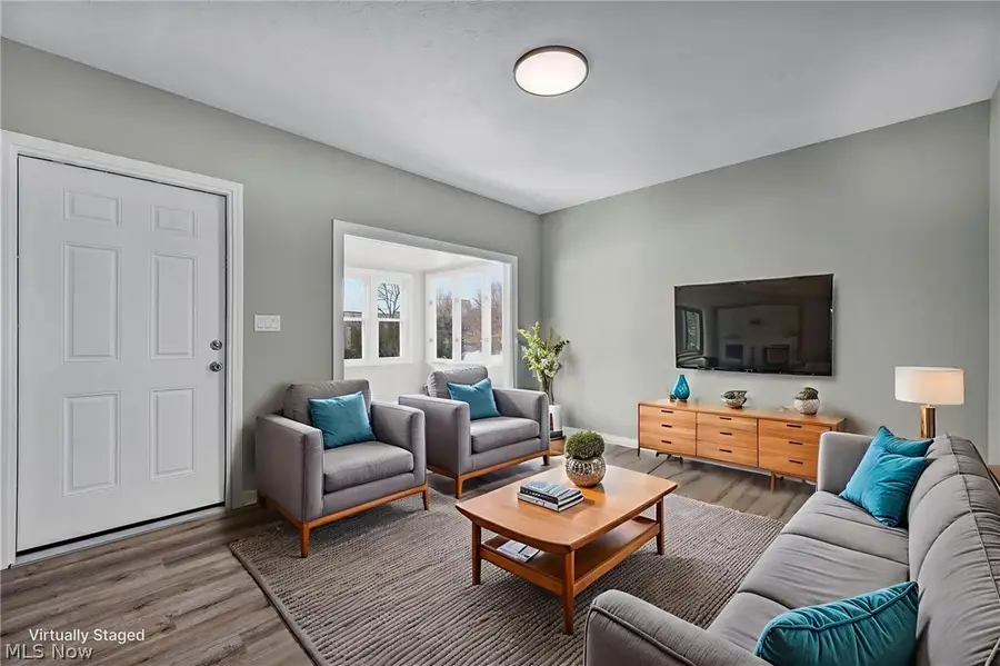 1505 E 172nd Street, Cleveland, OH 44110 - #3