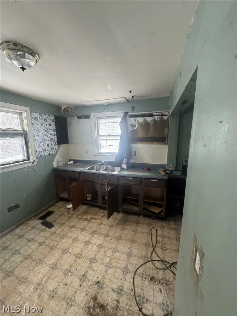 847 E Patterson Street, Alliance, OH 44601 - #3