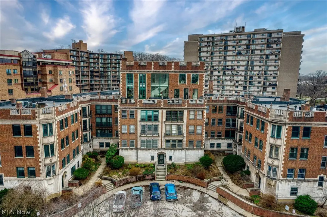 11428 Cedar Glen Parkway #C2D2, Cleveland, OH 44106 - #1