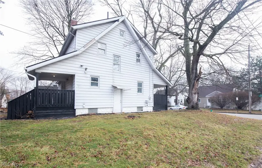 2462 Edwin Avenue, Akron, OH 44314 - #2