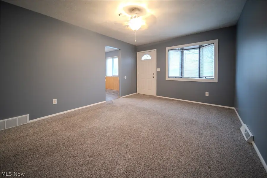 818 Jean Avenue, Akron, OH 44310 - #3