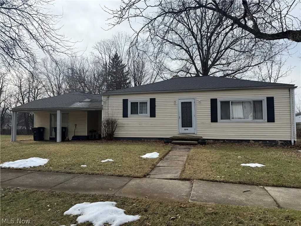 1296 Harmon Avenue, Akron, OH 44307 - #1