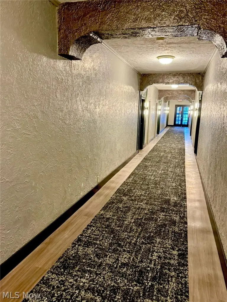 2374 Euclid Heights Boulevard, Cleveland, OH 44106 - #3