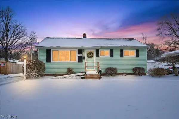 23965 Lebern Drive, North Olmsted, OH 44070