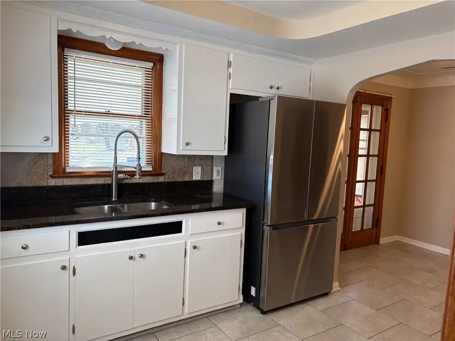 5116 Erwin Street, Maple Heights, OH 44137 - #2