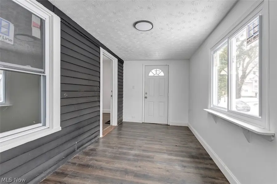 12104 Osceola Avenue, Cleveland, OH 44108 - #2